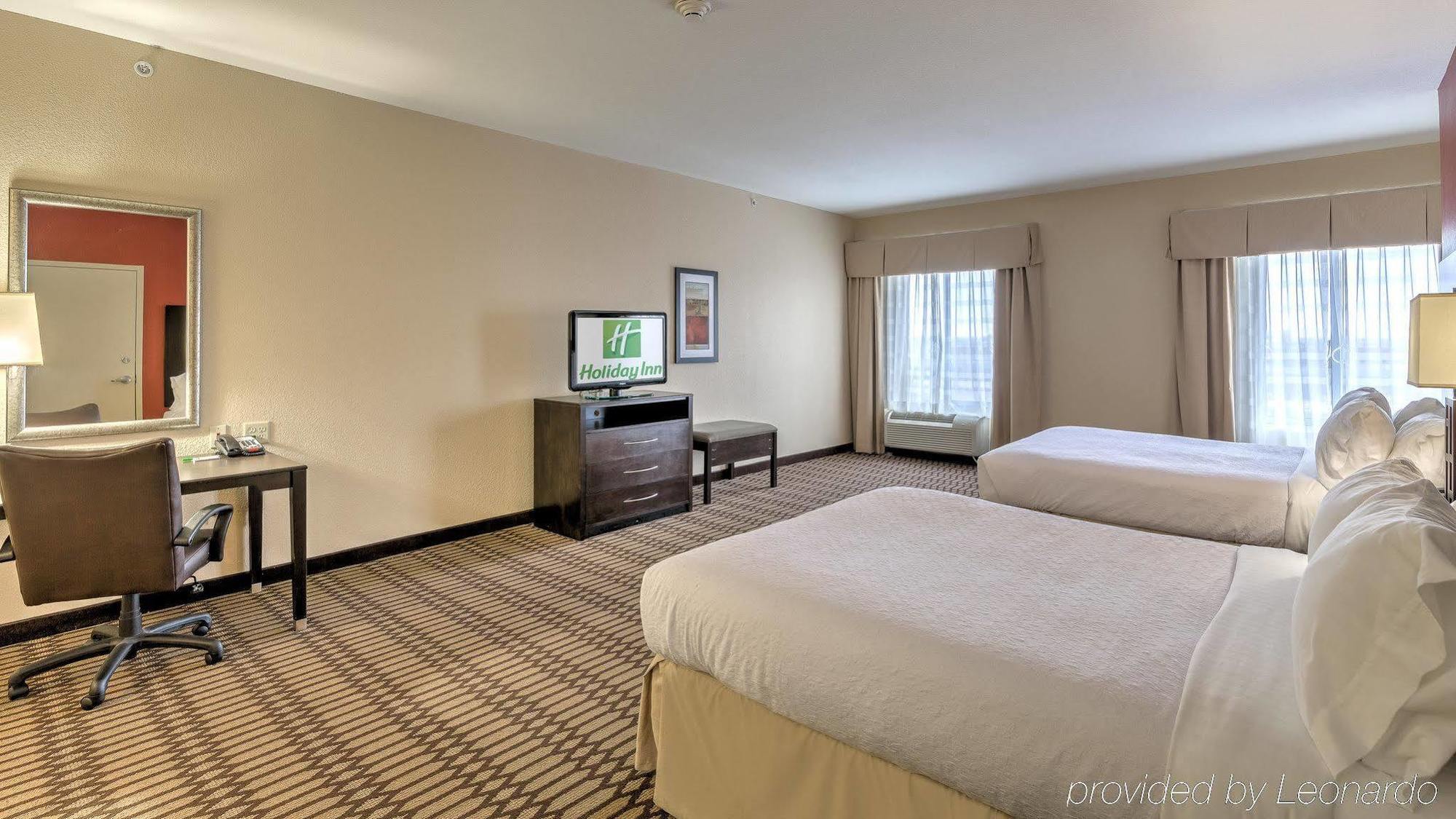 Holiday North Quail Springs By Ihg Hotel 3*